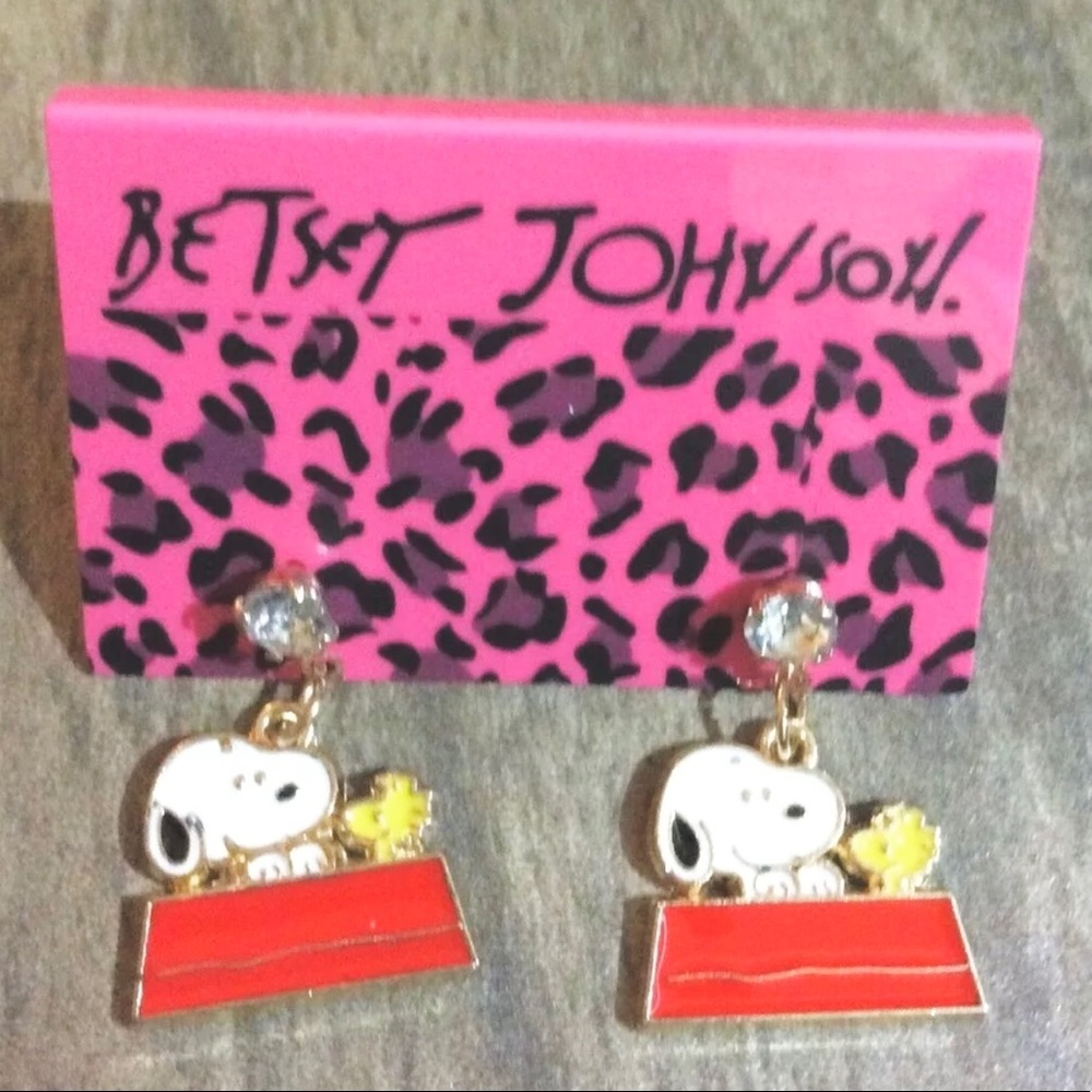 Snoopy Dog Earrings. Betsey Johnson. New!!